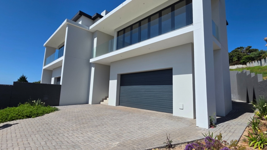 3 Bedroom Property for Sale in Hartenbos Heuwels Western Cape
